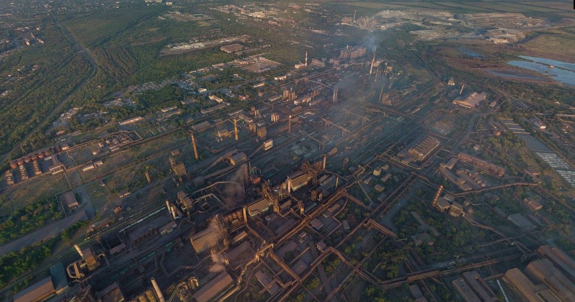 Вид на коксохимическое производство Арселора с высоты птичьего полета. Скриншот из панорамы Владимира Пархоменко