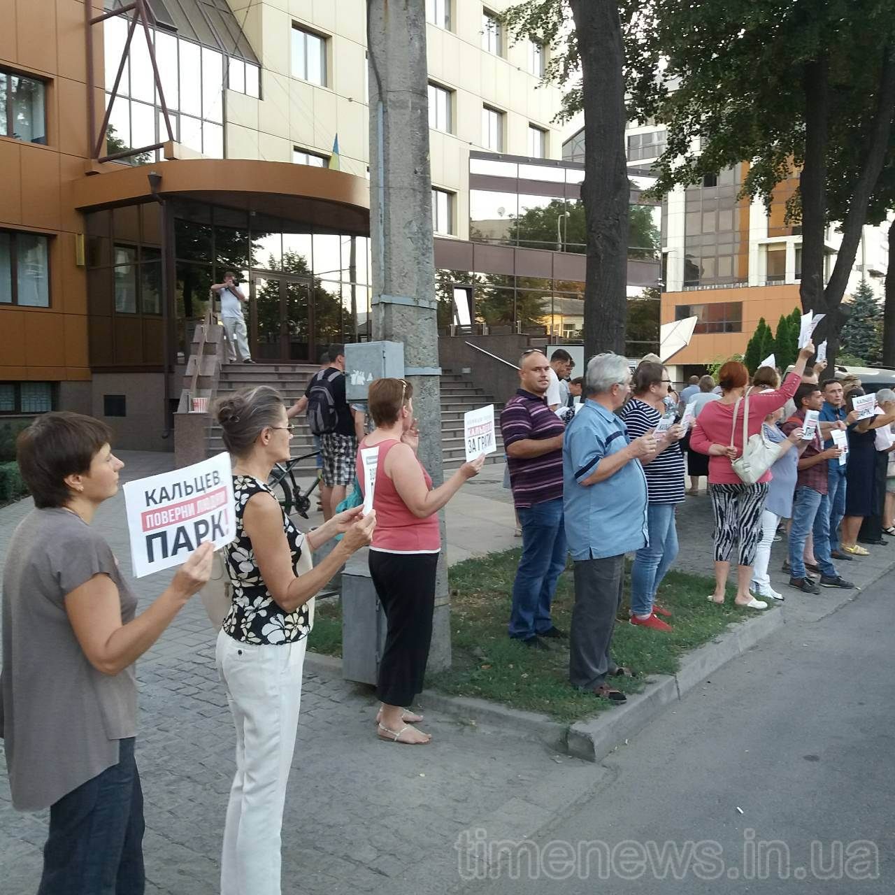 За что Киевпастранс «сольет» 1,9 миллиона фирме, близкой нардепу-кнопкодаву Кальцеву 2