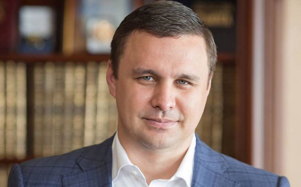 Максим Микитась