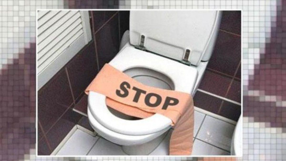 В туалет на улицу: водоканал Днепра закажет специальные услуги для борьбы с должниками