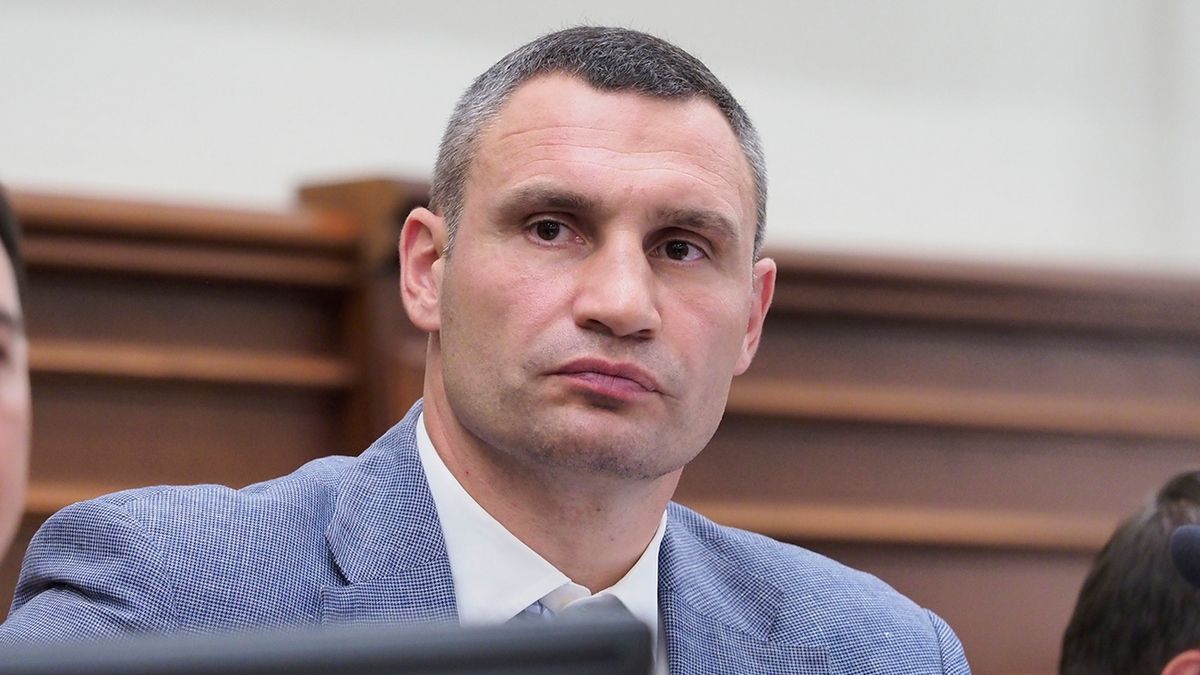 Эту ночь лучше провести в укрытии: Кличко обратился к жителям Киева