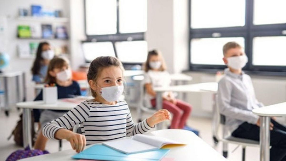 Как ребенку продолжить учебу в другом городе Украины из-за войны: советы экспертов