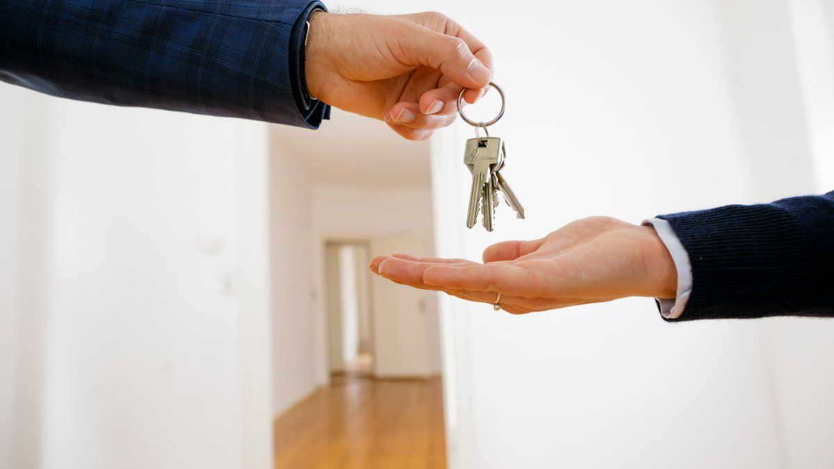 Как правильно и безопасно арендовать квартиру во время войны