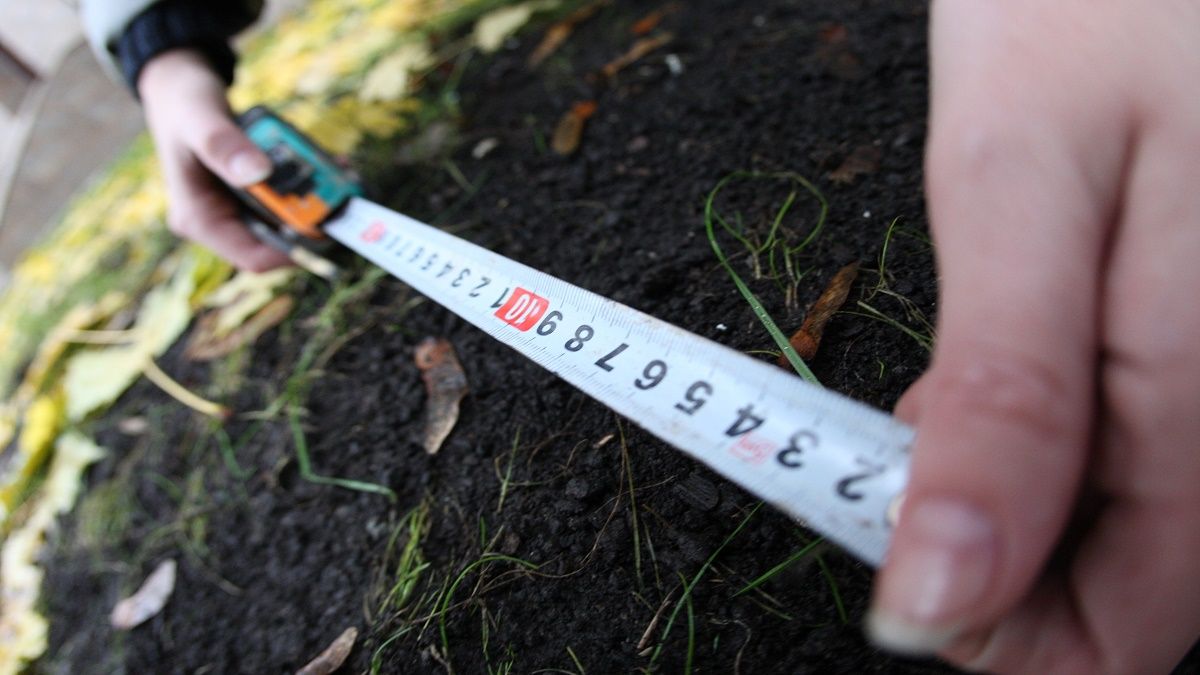 Нужно ли платить за землю во время войны: ответ Налоговой службы