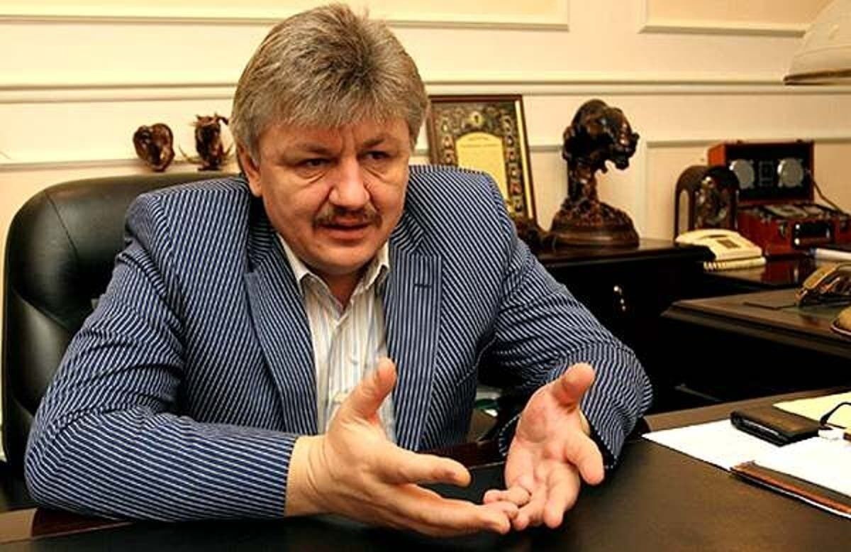 Экс-президент, адвокат Стуса и коммунист: кого из Киева записали в предатели Украины 14