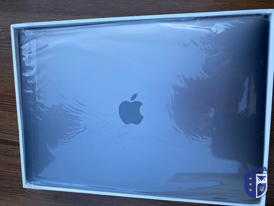 В Украине на аукционе продают арестованные гаджеты на 15,6 миллиона гривен: что можно купить 5