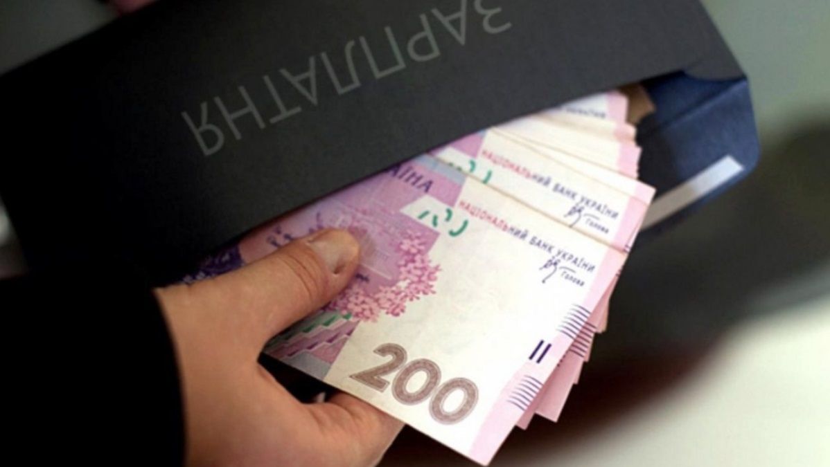 Какие гуманитарные специальности нужны в Днепре: список вакансий и уровень зарплат