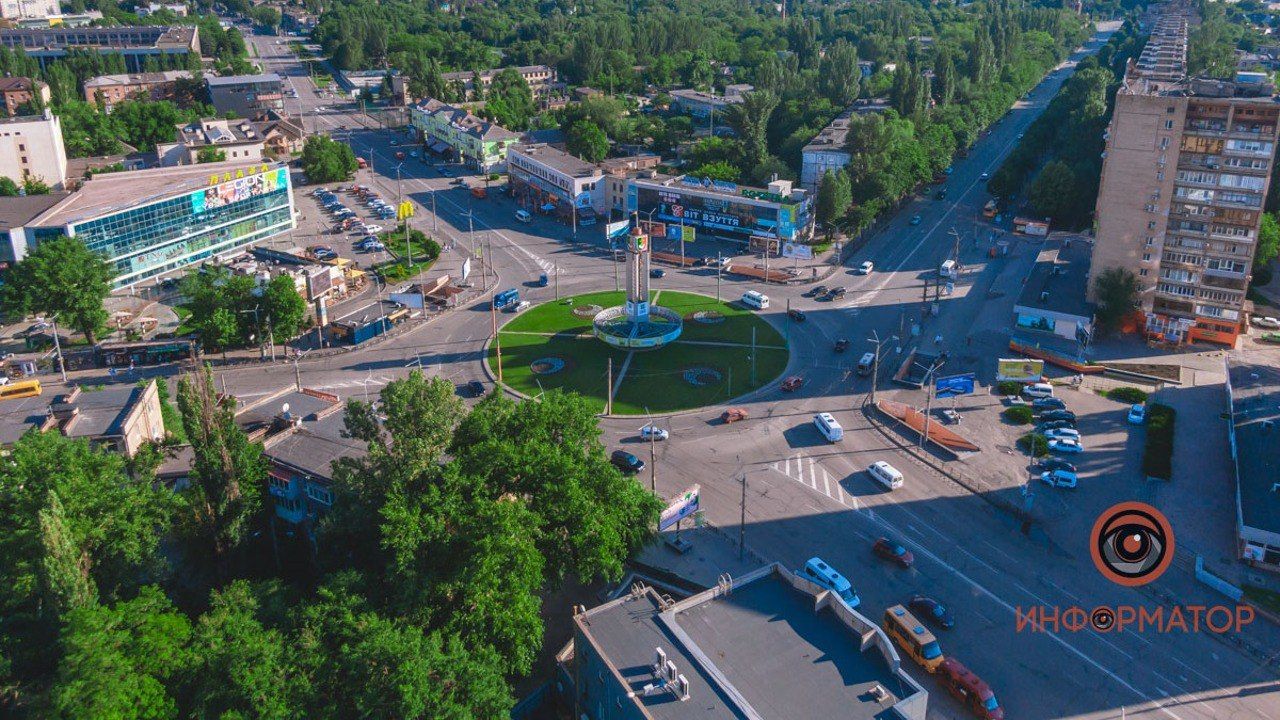 В Кривом Роге мэрию просят убрать памятники писателям из России: как поддержать идею