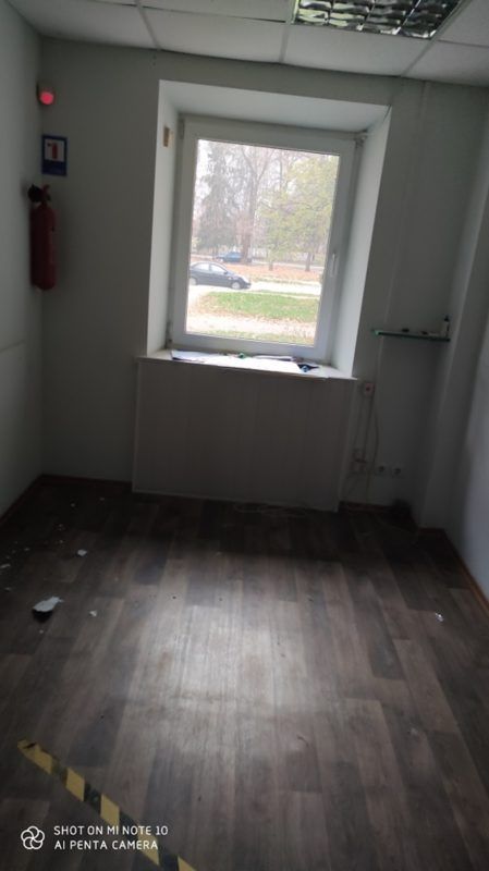 Какую землю и недвижимость под офисы можно купить в Днепре и области во время войны 2