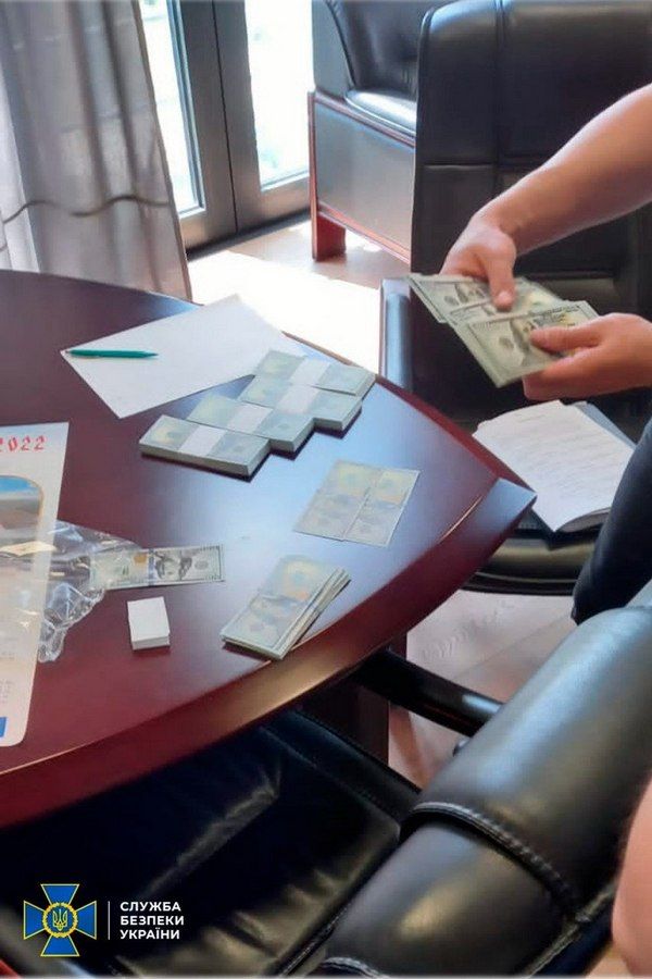 У Києві затримали керівників партії «Наш край» на вимаганні хабарів 2