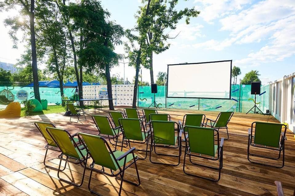 В Ірпені «Укрзалізниця» облаштувала в вагонах житло для тих, хто втратив його: де ще розселять ірпінчан 5