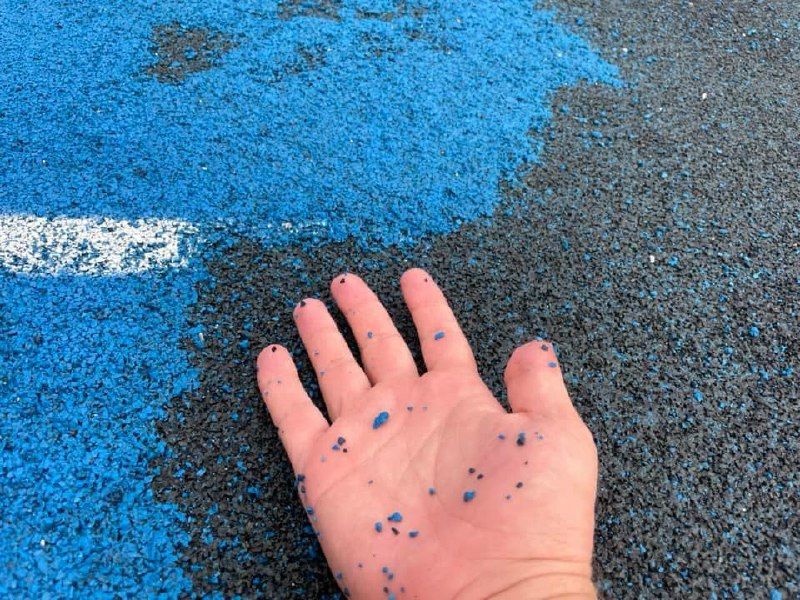 Фірма сина екснардепа Мошенського буде переробляти покриття на майданчиках ВДНГ у Києві 1