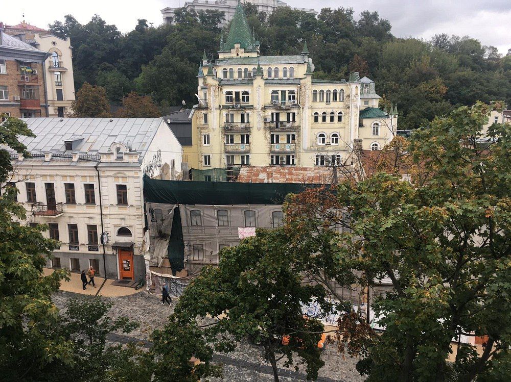 У Києві «Альфа-Банк» Фрідмана продав історичну пам’ятку: на Андріївському узвозі поменшає цінних забудов 3