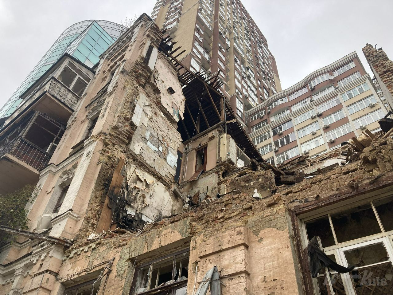 Пошкодження суттєві