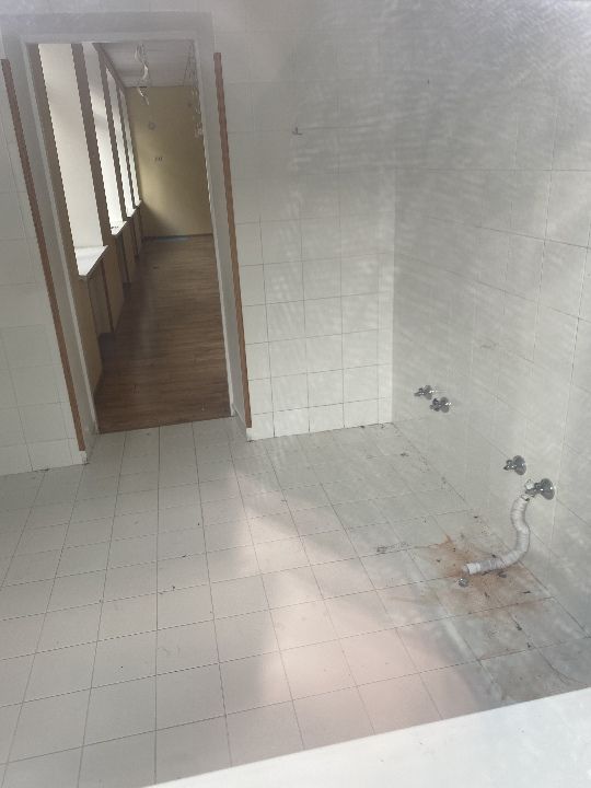 У центрі Києва виставили на продаж будівлю дитячого садочка: скільки коштує 2