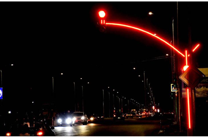 Перейменування вулиць, новорічна ялинка, світлофори і забудова: про що у Києві просили в Кличка за місяць 3