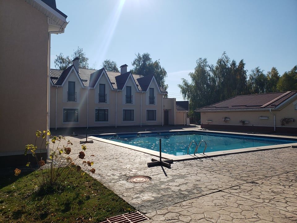 На Київщині Нацбанк України продає комплекс відпочинку «Княжий двір»: скільки коштує 4