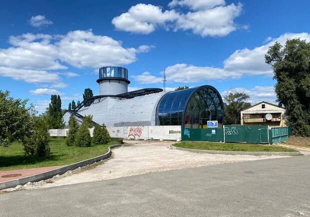 Кесон "сталінське метро", "підводний човен" на Облонській набережній