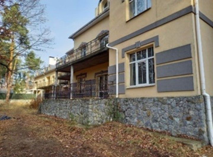 Які квартири і будинки продаються зараз на аукціонах під Києвом 4