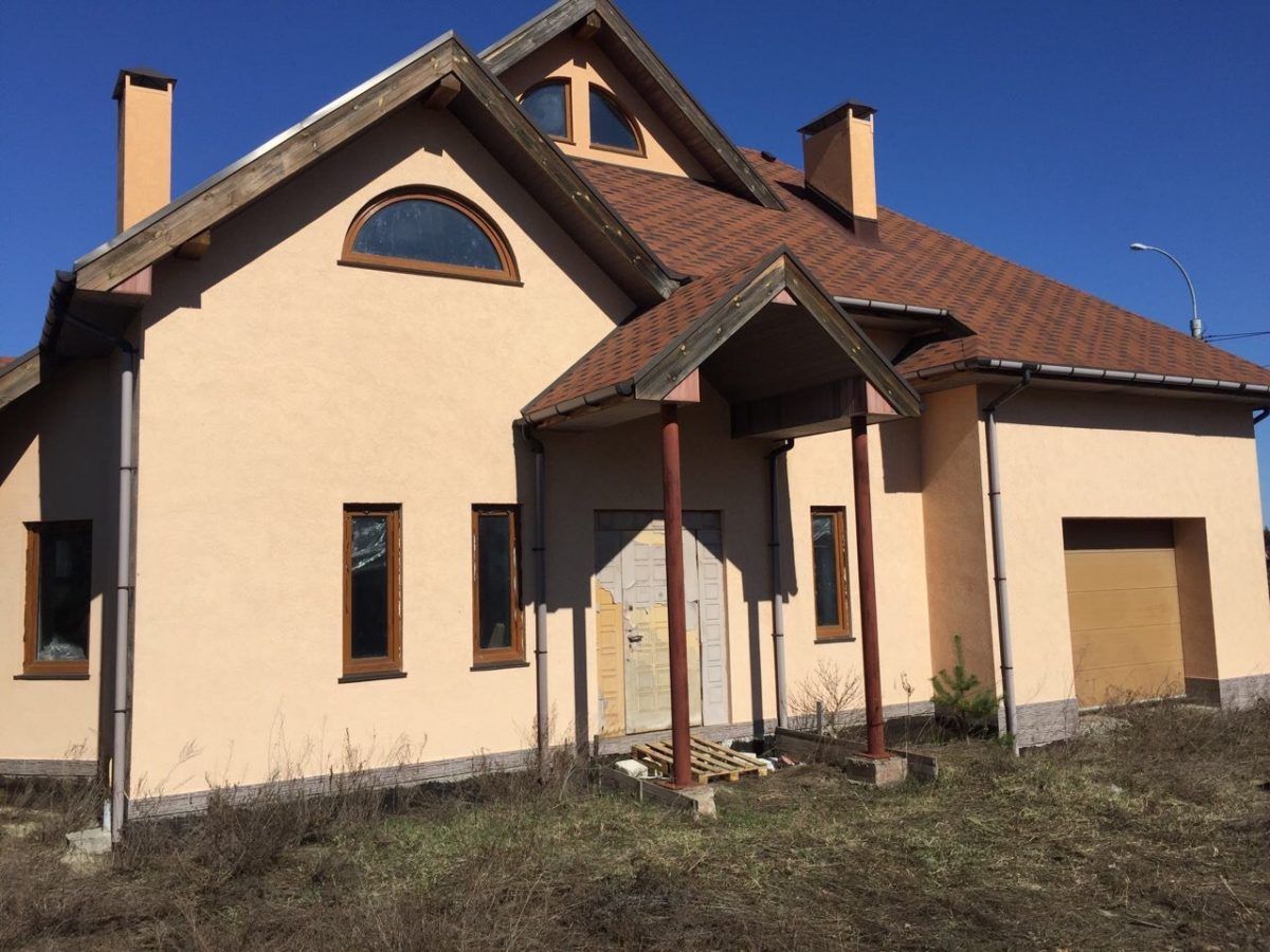 Які квартири і будинки продаються зараз на аукціонах під Києвом 5