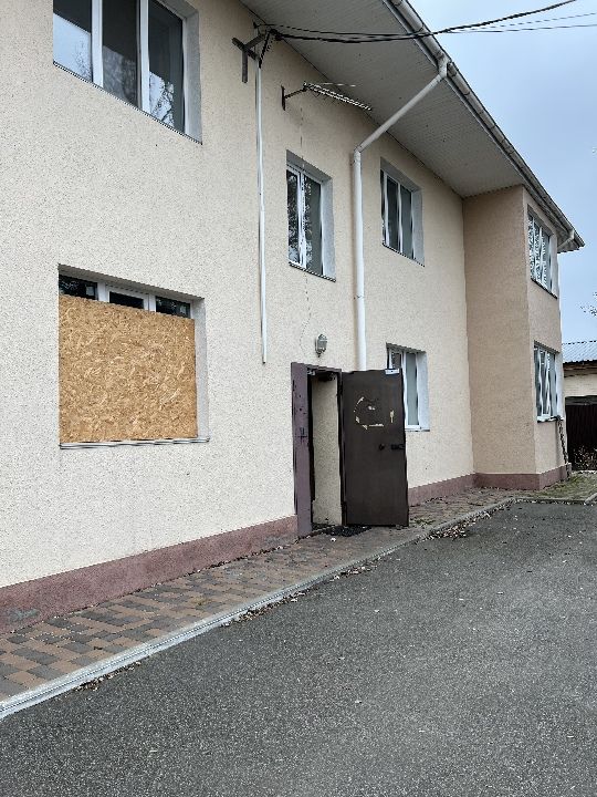 Які квартири і будинки продаються зараз на аукціонах під Києвом 11