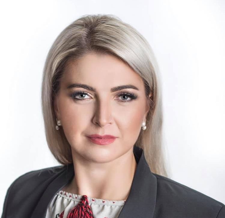 Оксана Перінська