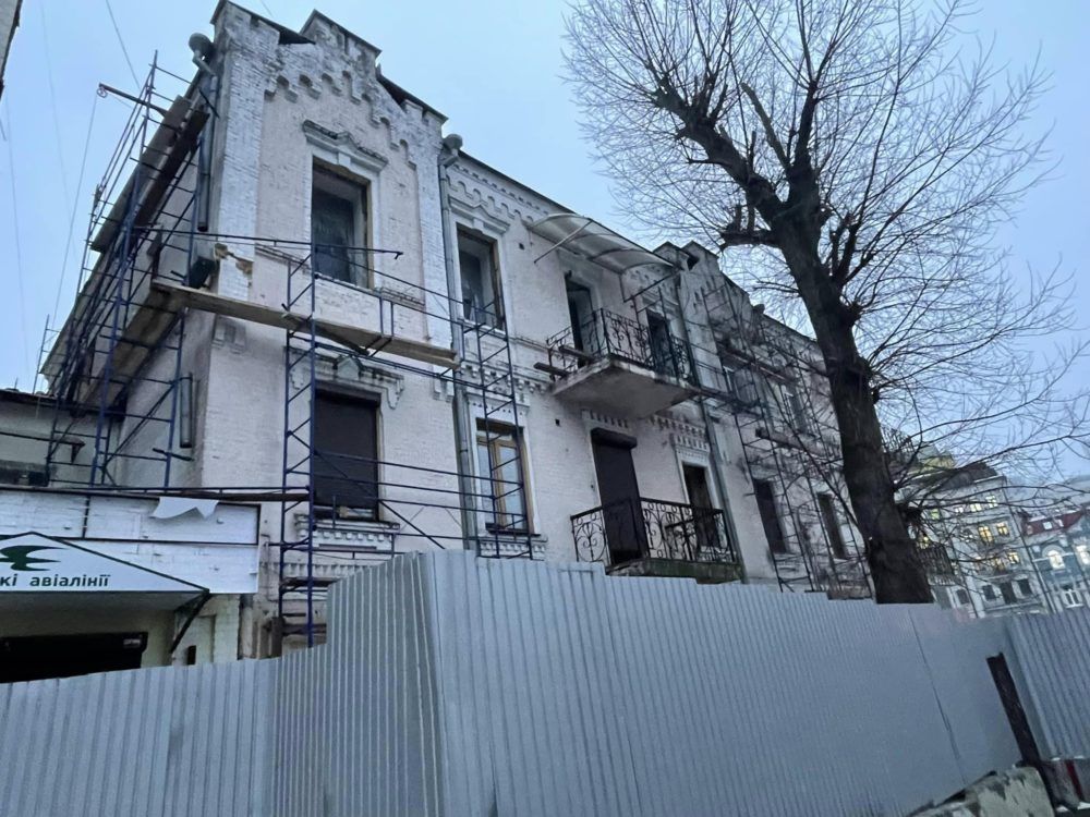 Хто з забудовників має плани на пам’ятку архітектури «Будинок з комахами» у центрі Києва 2