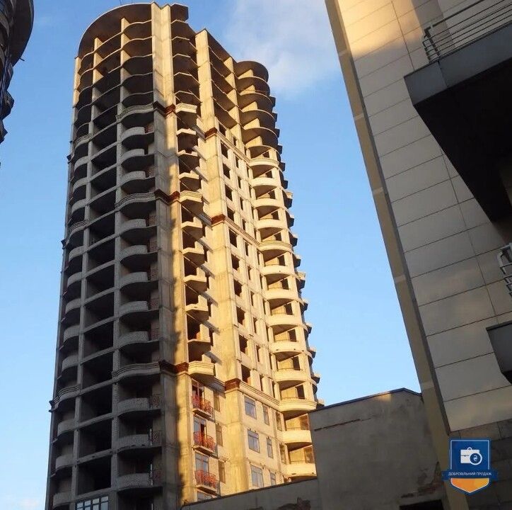 Люди ошукані, будинок не збудовано до кінця