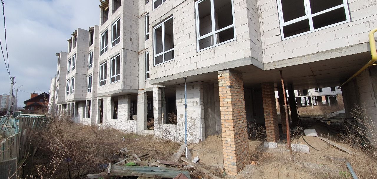 Під Києвом виставили на продаж частину ЖК «Данія»: хто не добудував та скільки коштує 1