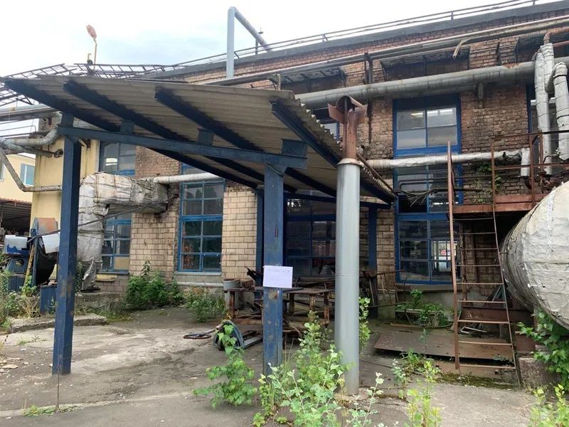 Заводські приміщення "Росинки" у Києві