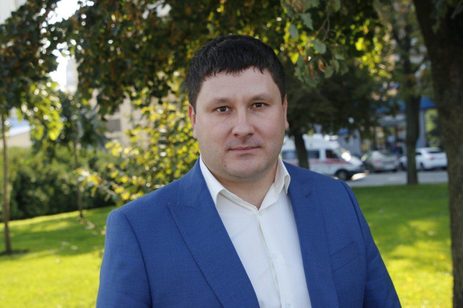 Михайло Глікман - депутат від ОПЗЖ та заступник начальника земельної інспекції міськради