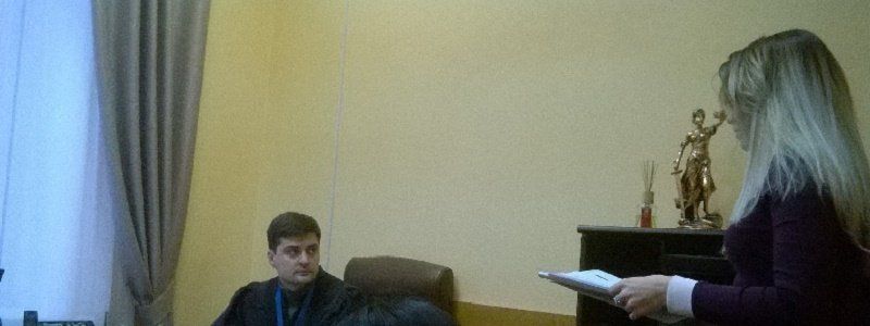 Коммунальщикам возле кафе «РИО» угрожал Загид Краснов?