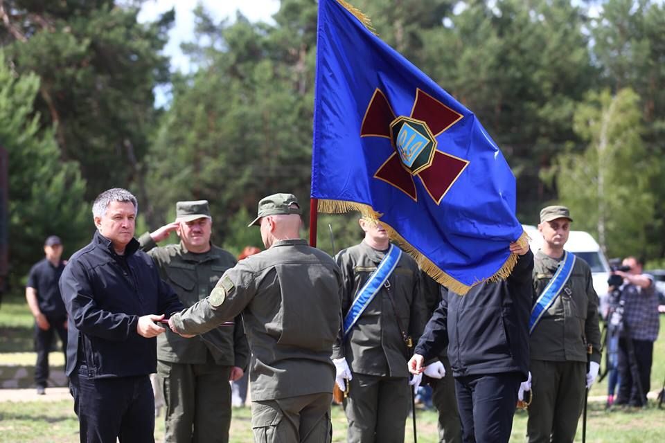 Арсен Аваков о наградном оружии и свободной продаже стволов 3