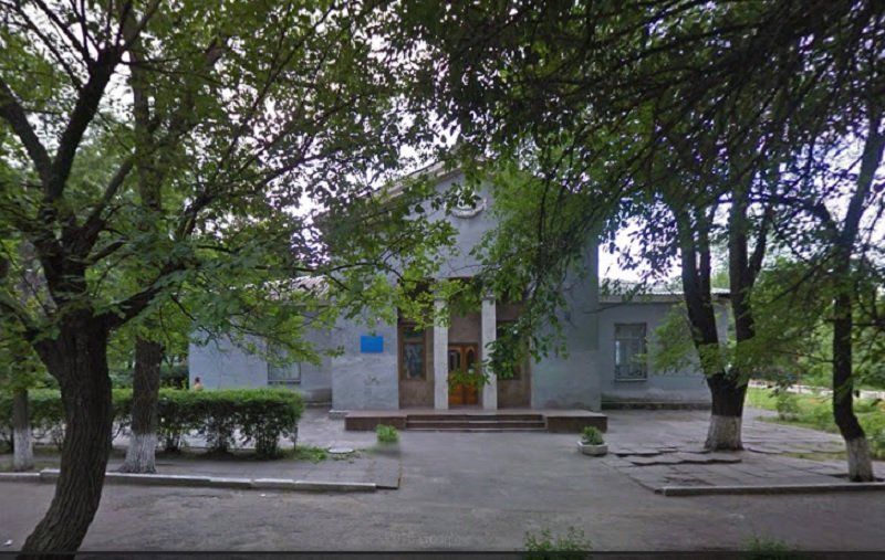 В школах Днепра до сих пор используют выгребные ямы 6