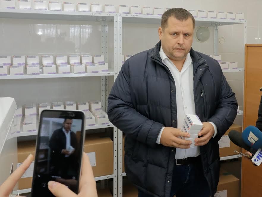Благодаря Борису Филатову медучреждения Днепра получили гумпомощь на общую сумму около 10 млн грн 2