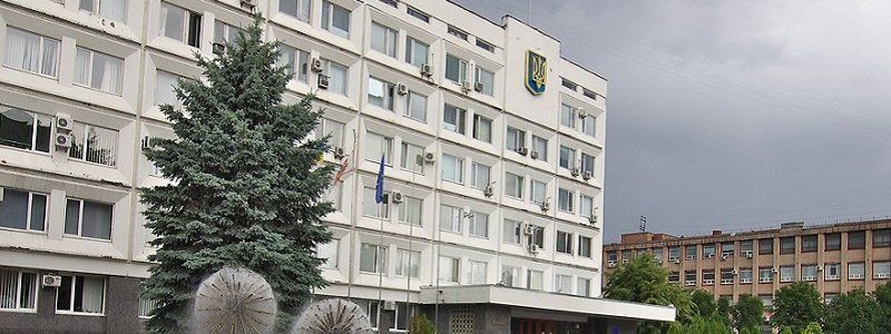 Сімейні підряди в черкаській мерії: хто і ким керує