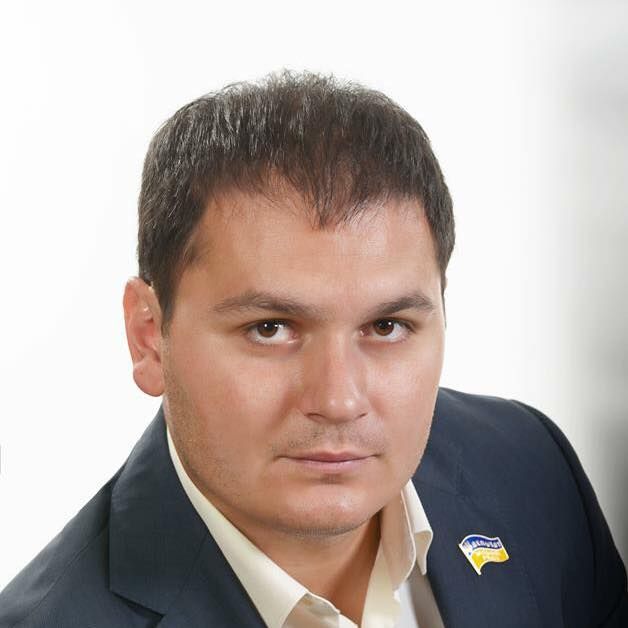 Сімейні підряди в черкаській мерії: хто і ким керує 5