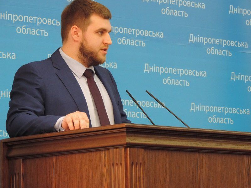 Министр юстиции Украины рассказал, где купить ножницы за 8 грн 4