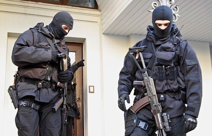 СБУ обшукує YouControl 3