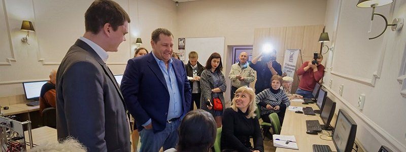Борис Філатов: Протягом року до 3 тисяч літніх дніпрян зможуть пройти навчання в Університеті третього віку