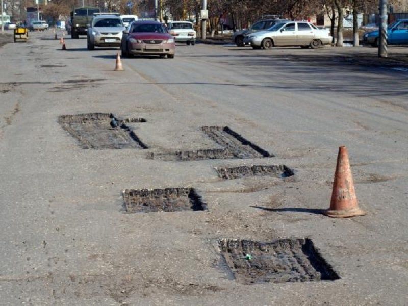 Днепр потратит 200 млн грн на текущий ремонт дорог 3