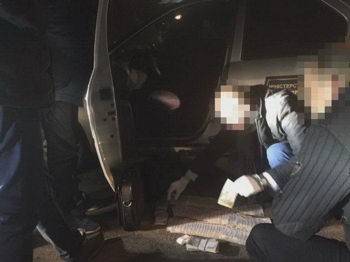 Как судили госисполнителя за взятку почти в миллион 4