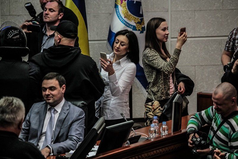 Что происходит на сессии горсовета Днепра 13