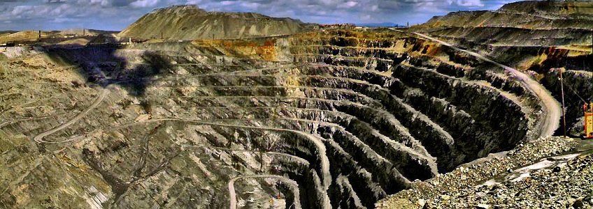 Облсоветы хотят больше денег за добычу полезных ископаемых