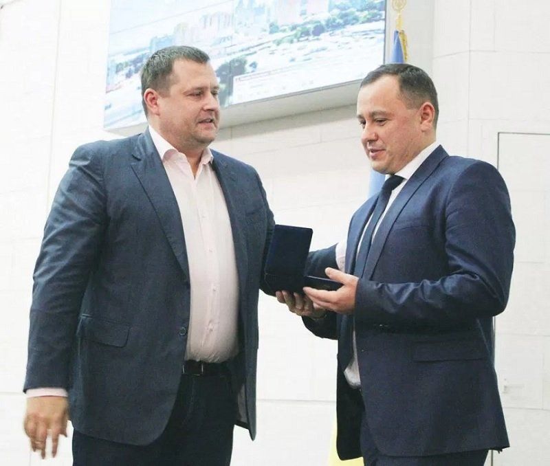 Как за год изменилось материальное положение глав райсоветов Днепра 3