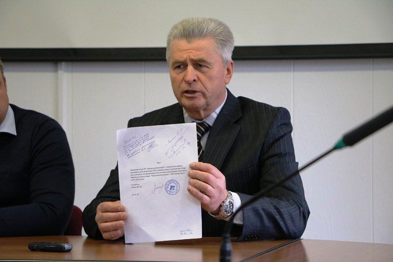 У лавах черкаських «комунальників» 4 мільйонери 3