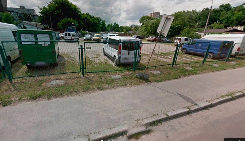 У Черкасах немає де ставити 10 тисяч автомобілів 3