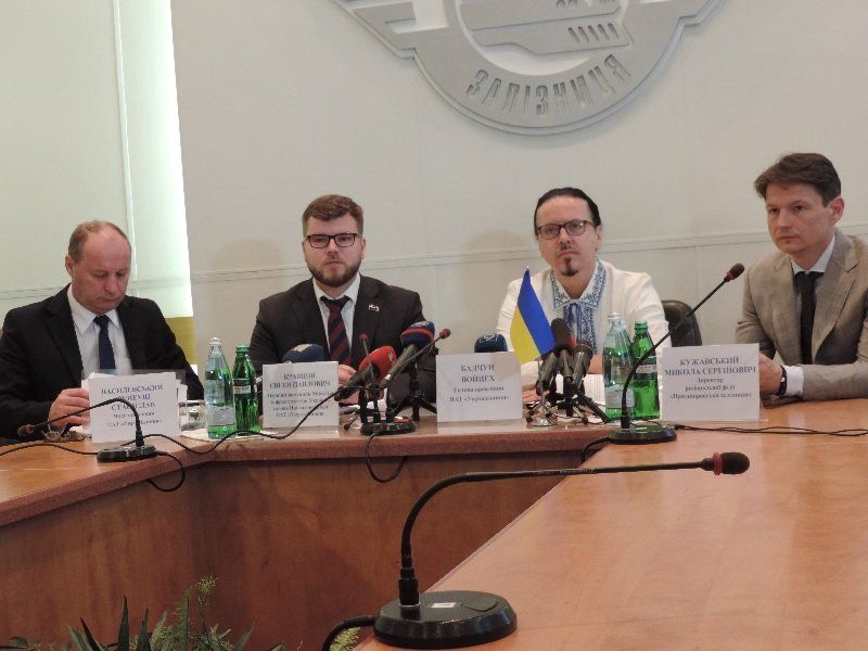 Что главный железнодорожник Украины Войцех Балчун делал в Днепре 2