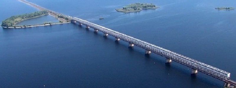 Черкаський міст за 120 мільйонів відремонтує голландсько-донецька фірма