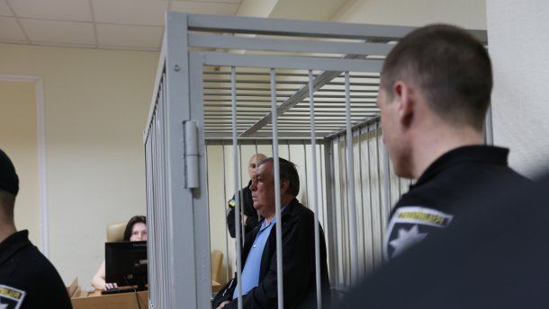 Почему массово отпускают красиво задержанных налоговиков 4